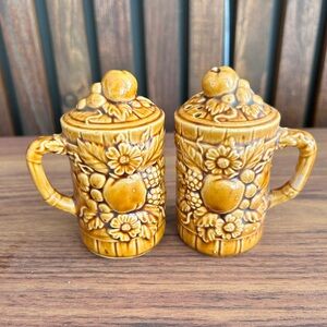 Vintage Japan salt & pepper shakers embossed fruit handle Moria glaze Retro-Chic